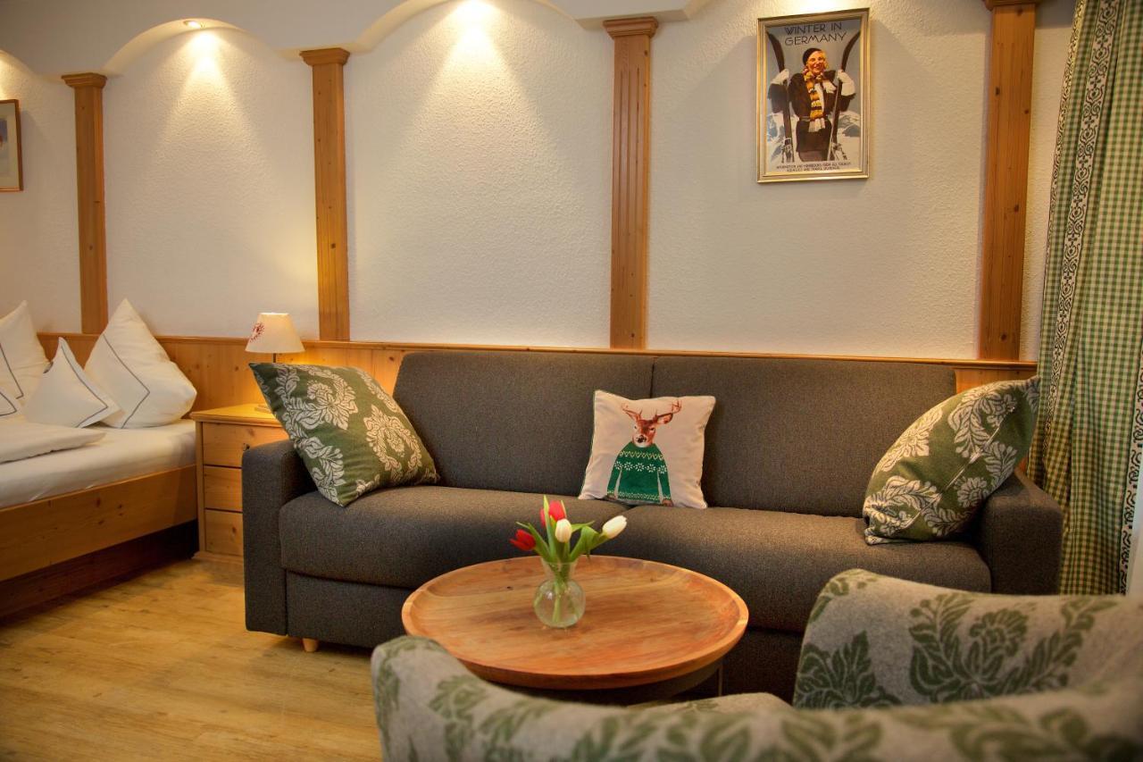 Hotel Menning ***S Oberstdorf Esterno foto